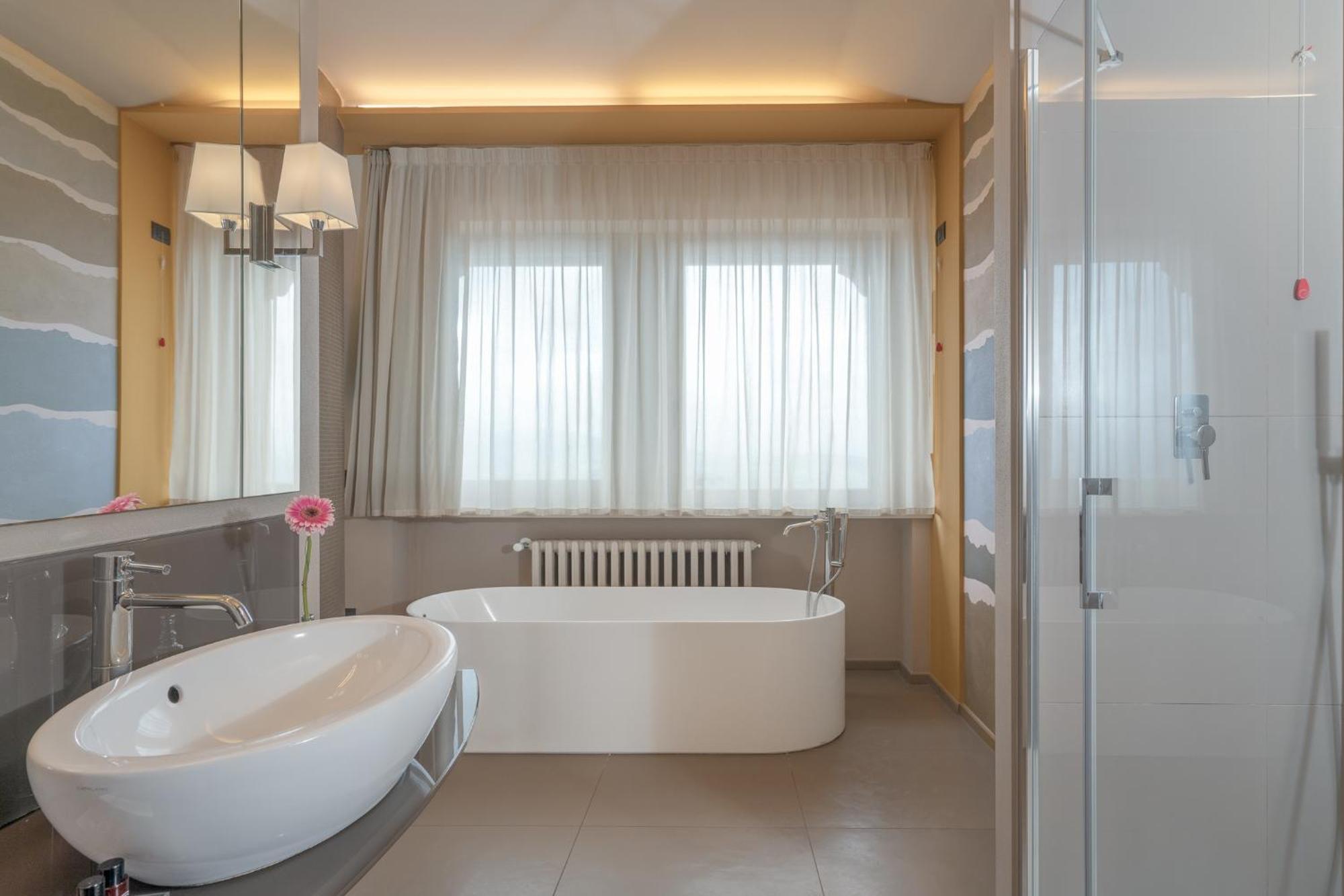 Hotel Titano
